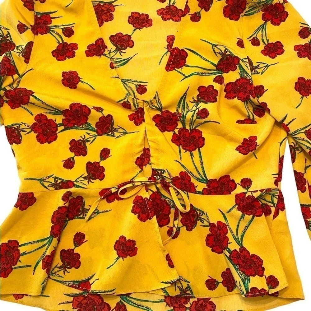 Topshop Yellow Button and Tie-front Floral Print Blouse - Size 2 - Picture 4 of 6